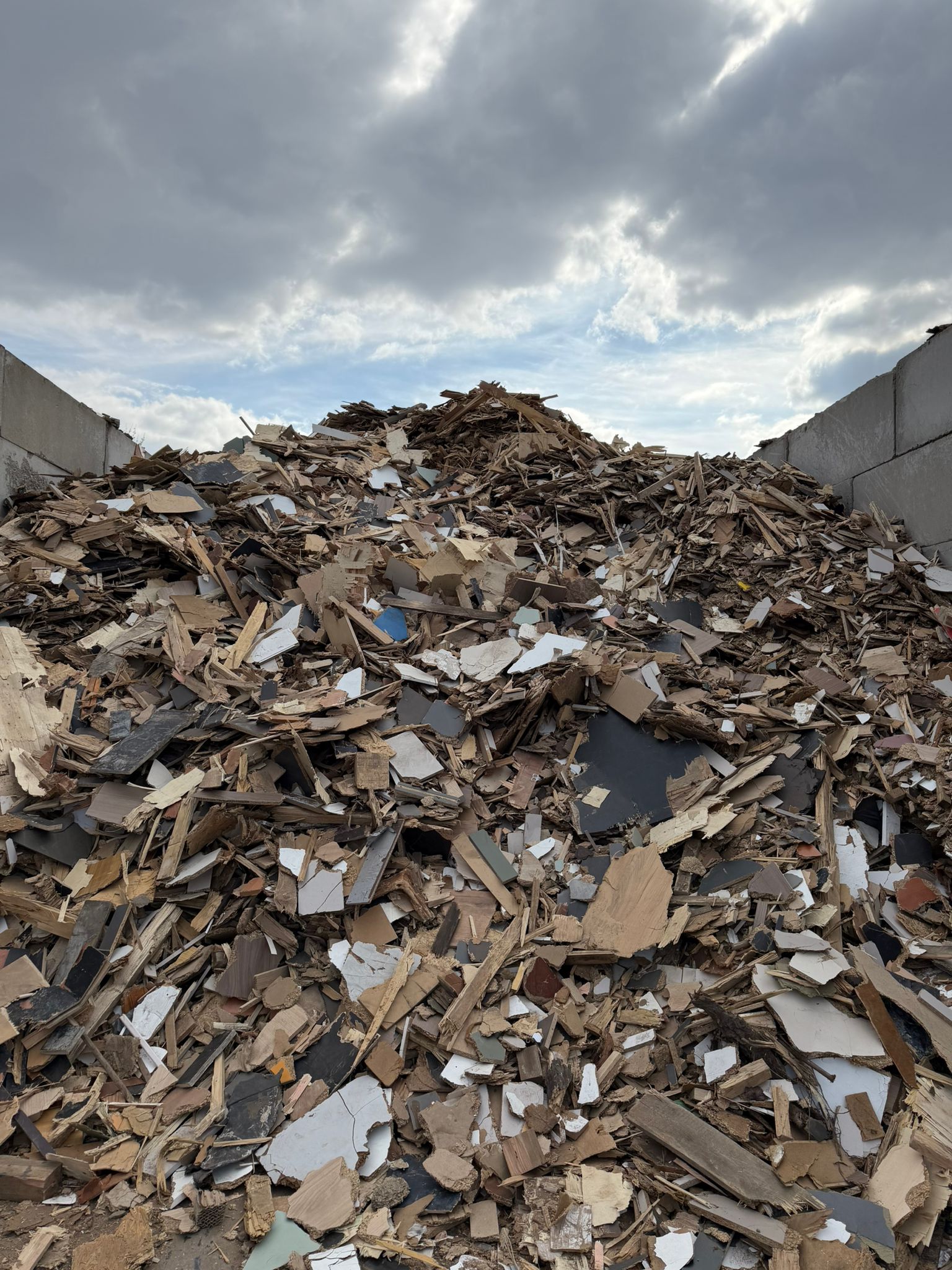 Przyjmujemy odpady gabarytowe i pobudowlane