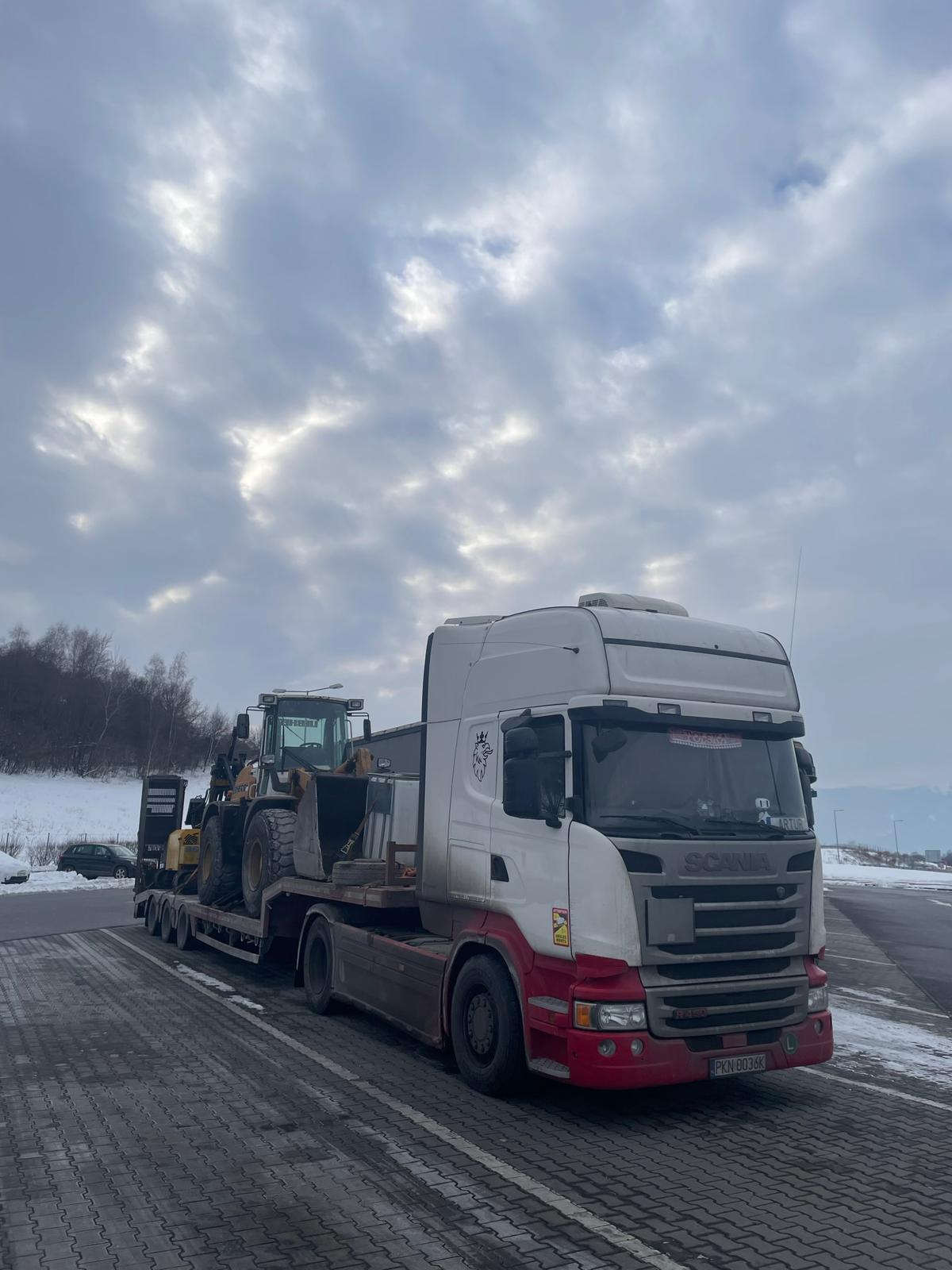 Transport maszyn budowlanych